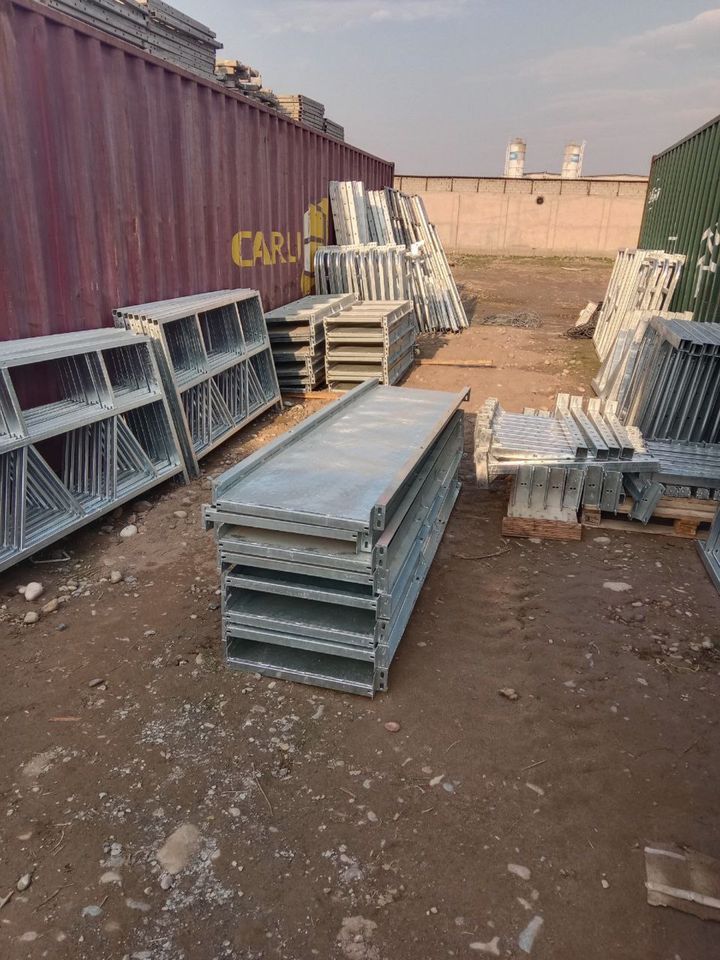 400 USD