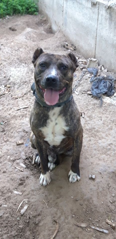 90 USD