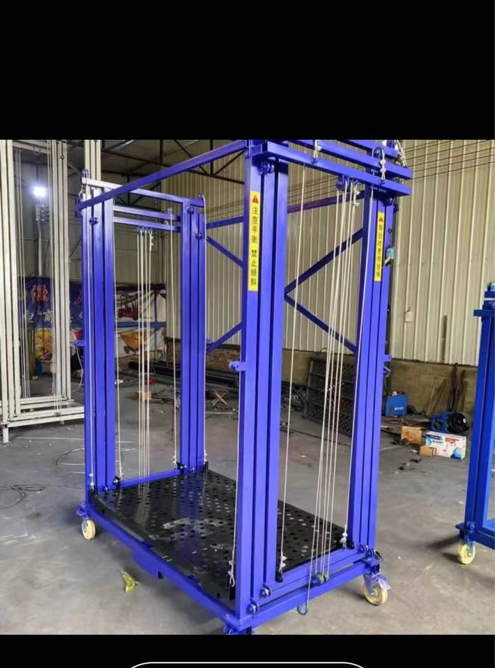 2 000 USD