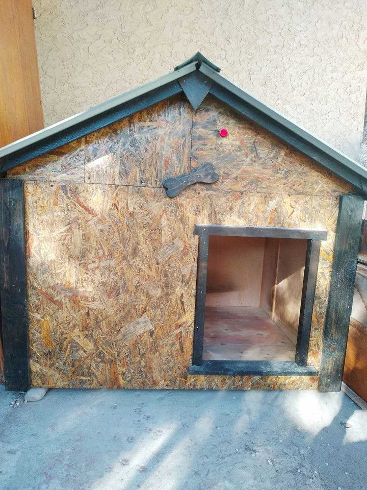 200 USD